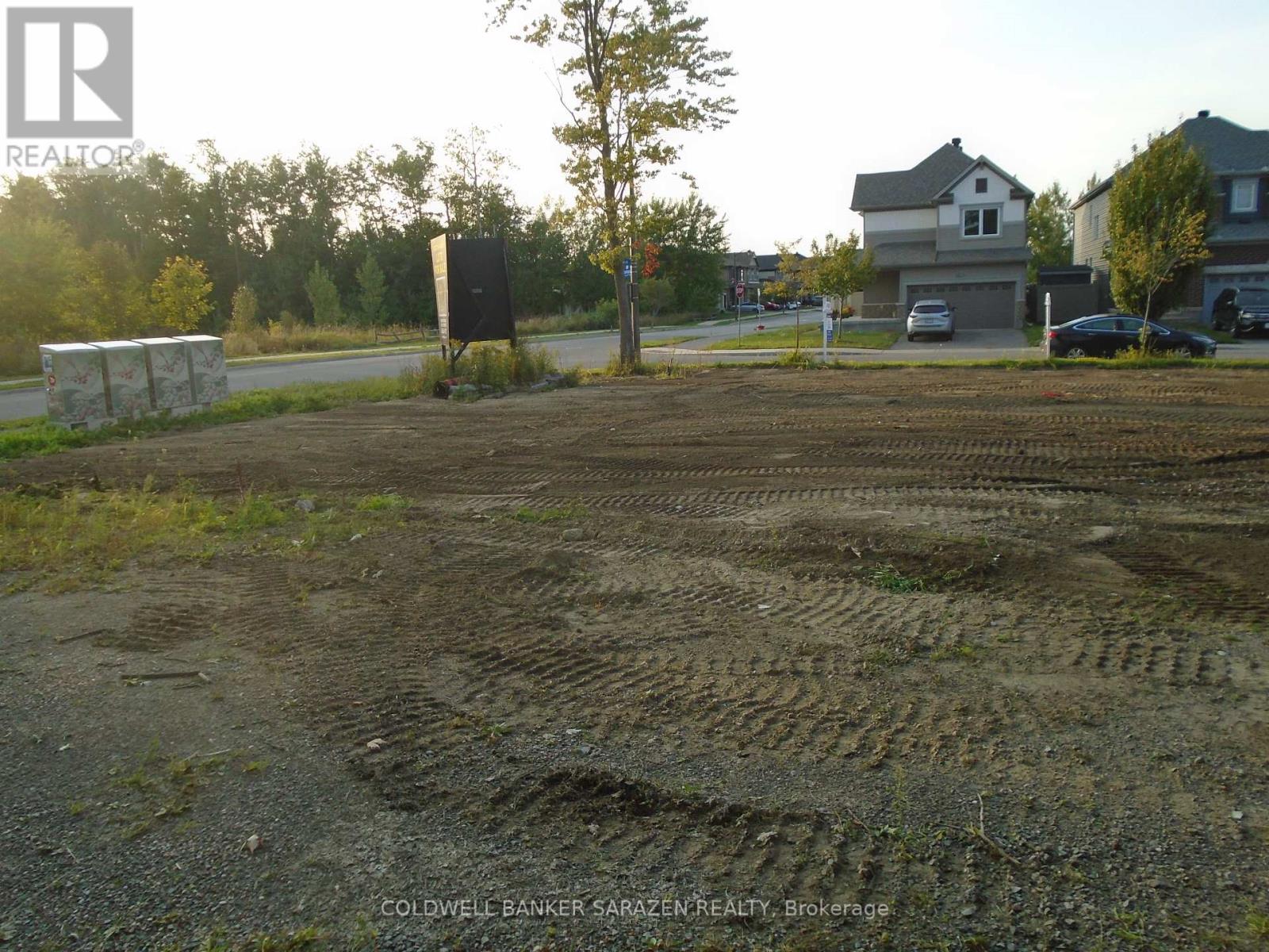 281 Enclave Walk E, Ottawa, Ontario  K4B 1H9 - Photo 2 - X12236421