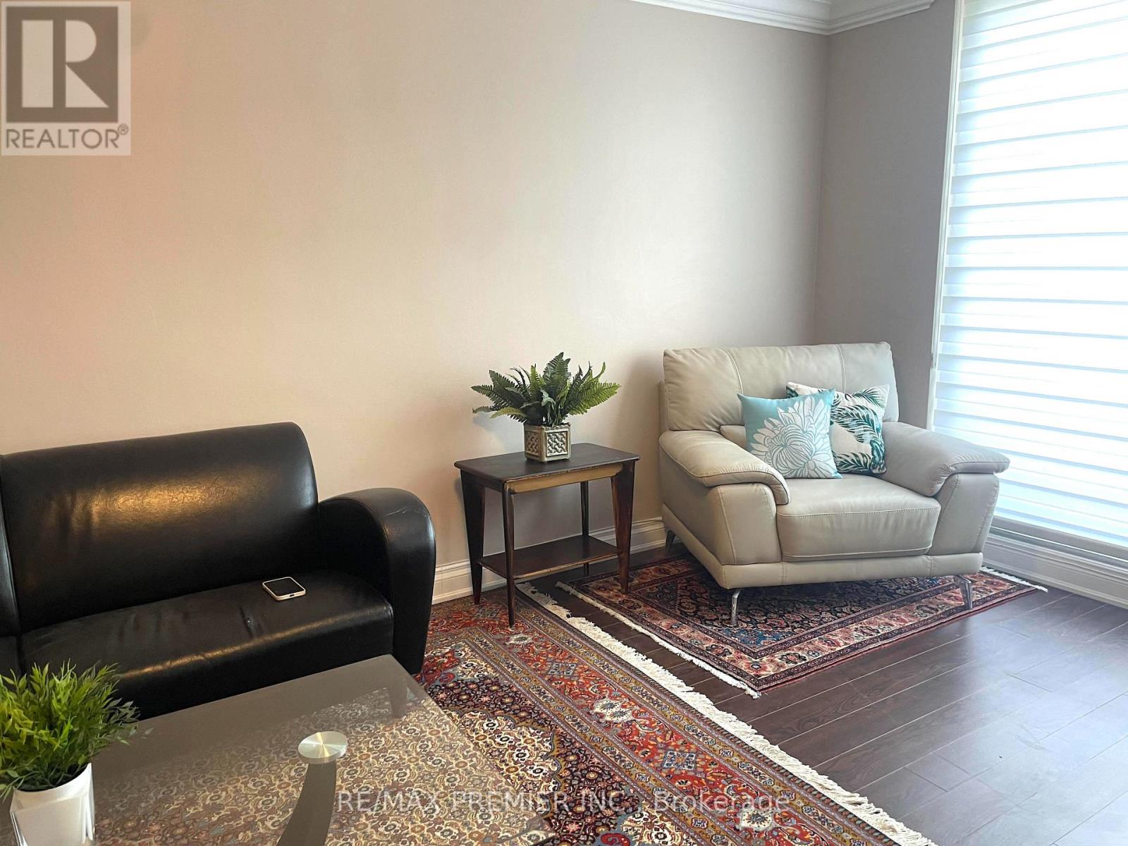 513 - 2645 Jane Street W, Toronto, Ontario  M3L 2J3 - Photo 11 - W12322602