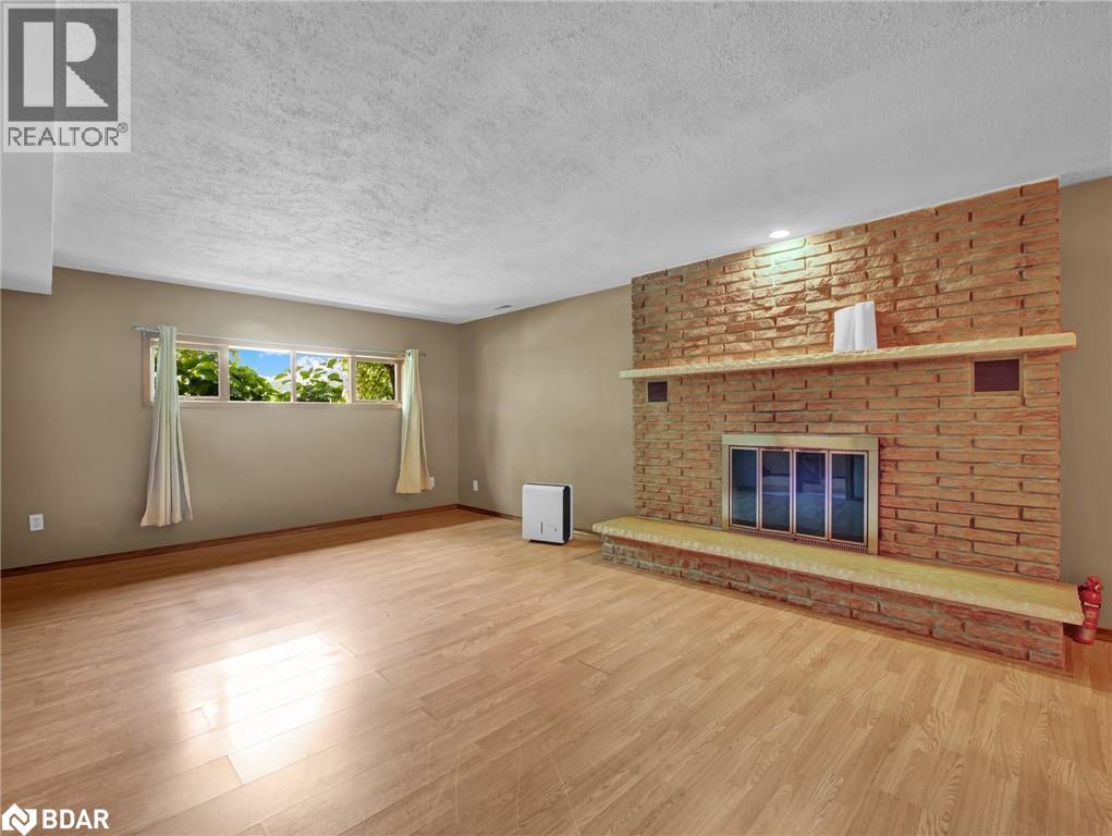 11 Glenda Street, Simcoe, Ontario  N3Y 4T3 - Photo 4 - 40753429