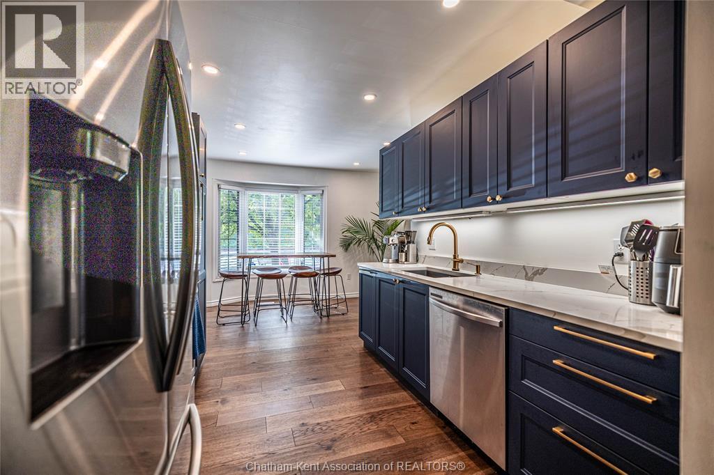 Photo 12 of 42 for 70 Chapman Court Unit# 53