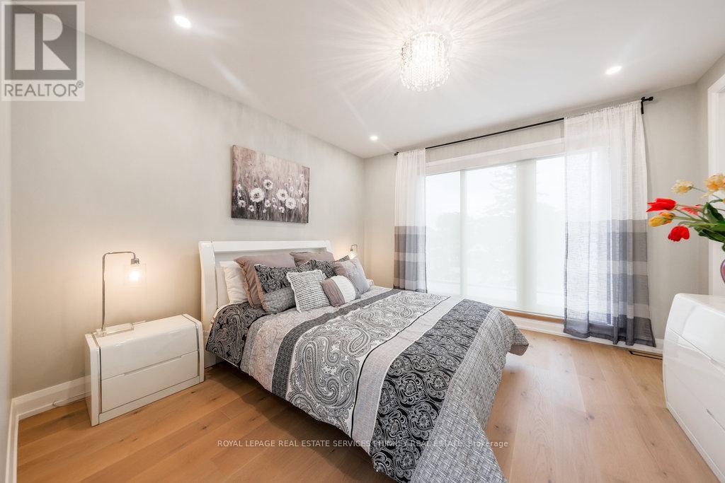 105 Tenth Street, Toronto, Ontario  M8V 3E9 - Photo 21 - W12393561