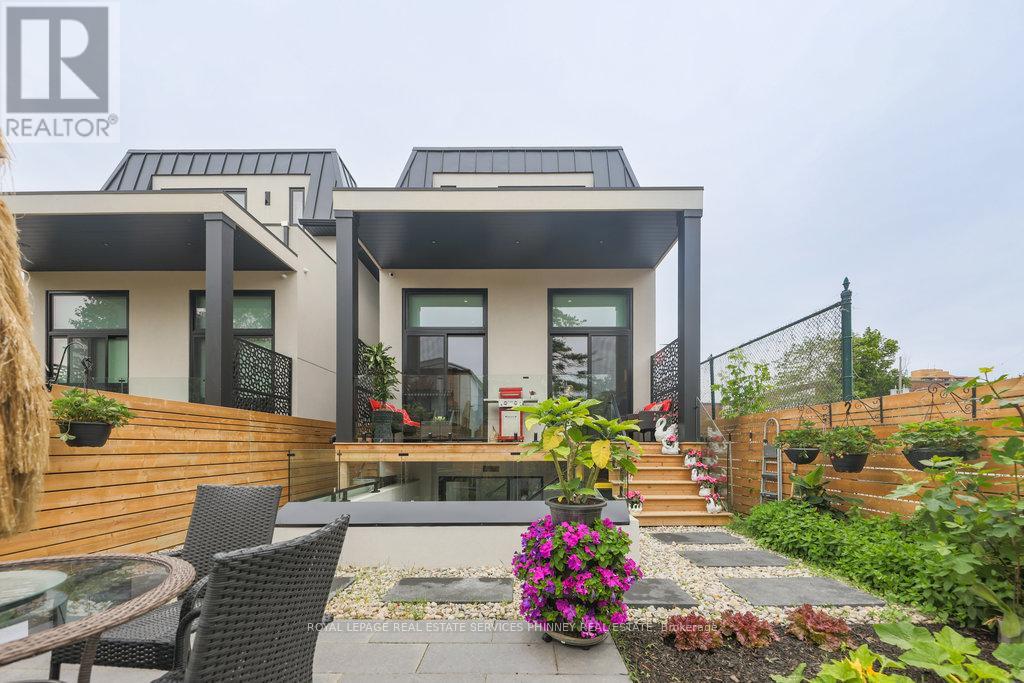 105 Tenth Street, Toronto, Ontario  M8V 3E9 - Photo 34 - W12393561