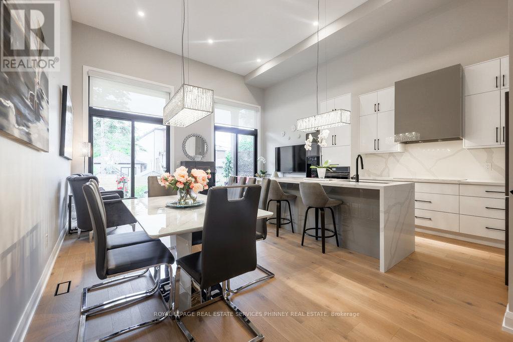 105 Tenth Street, Toronto, Ontario  M8V 3E9 - Photo 7 - W12393561