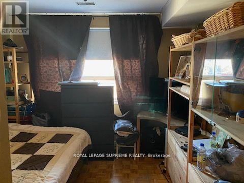 25 Milton Street, Toronto, Ontario  M8Y 2X7 - Photo 8 - W12393569