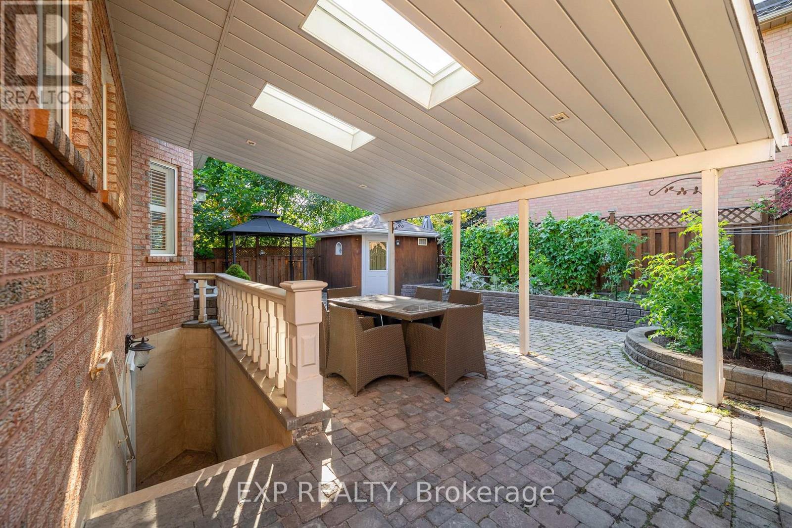 633 Avonwick Avenue, Mississauga (Hurontario), Ontario  L5R 3N9 - Photo 38 - W12393698