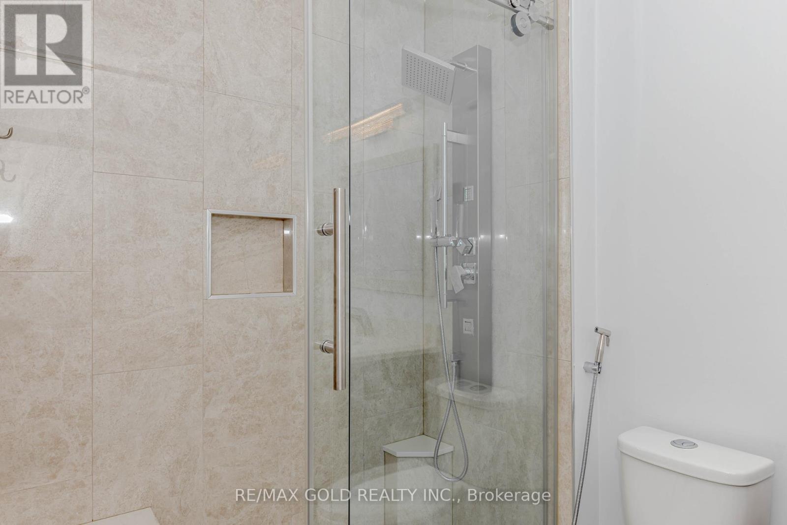 7399 Terragar Boulevard, Mississauga, Ontario  L5N 8G7 - Photo 39 - W12393724
