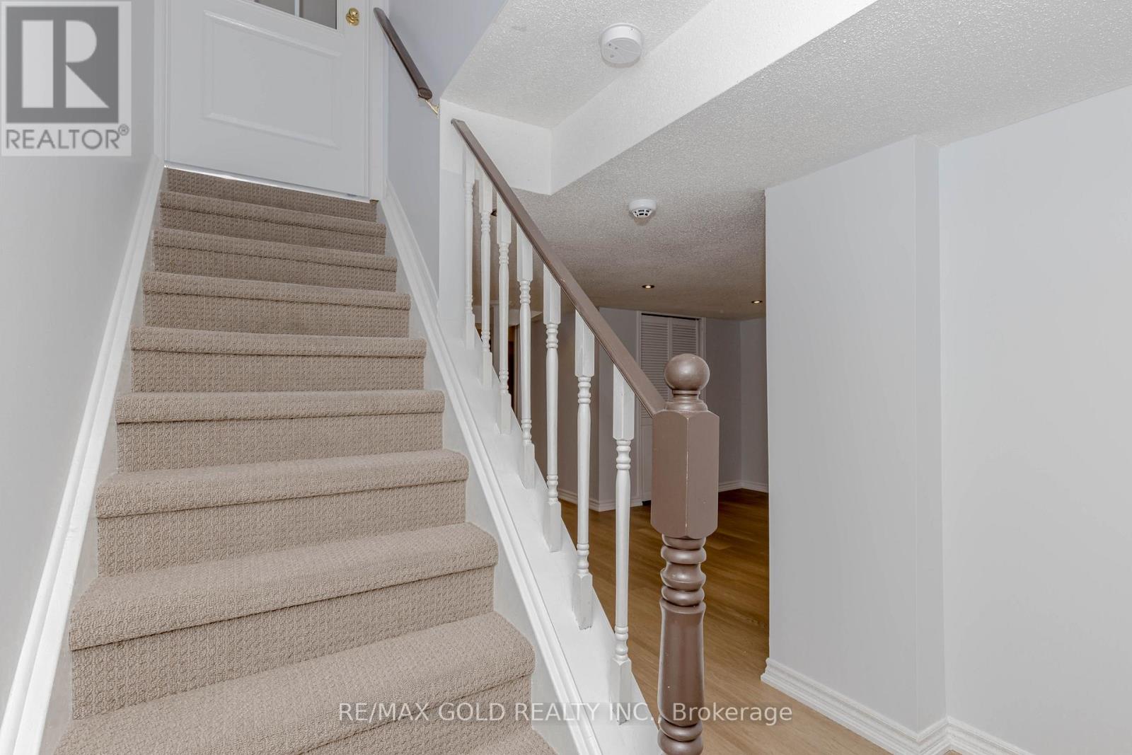 7399 Terragar Boulevard, Mississauga, Ontario  L5N 8G7 - Photo 41 - W12393724