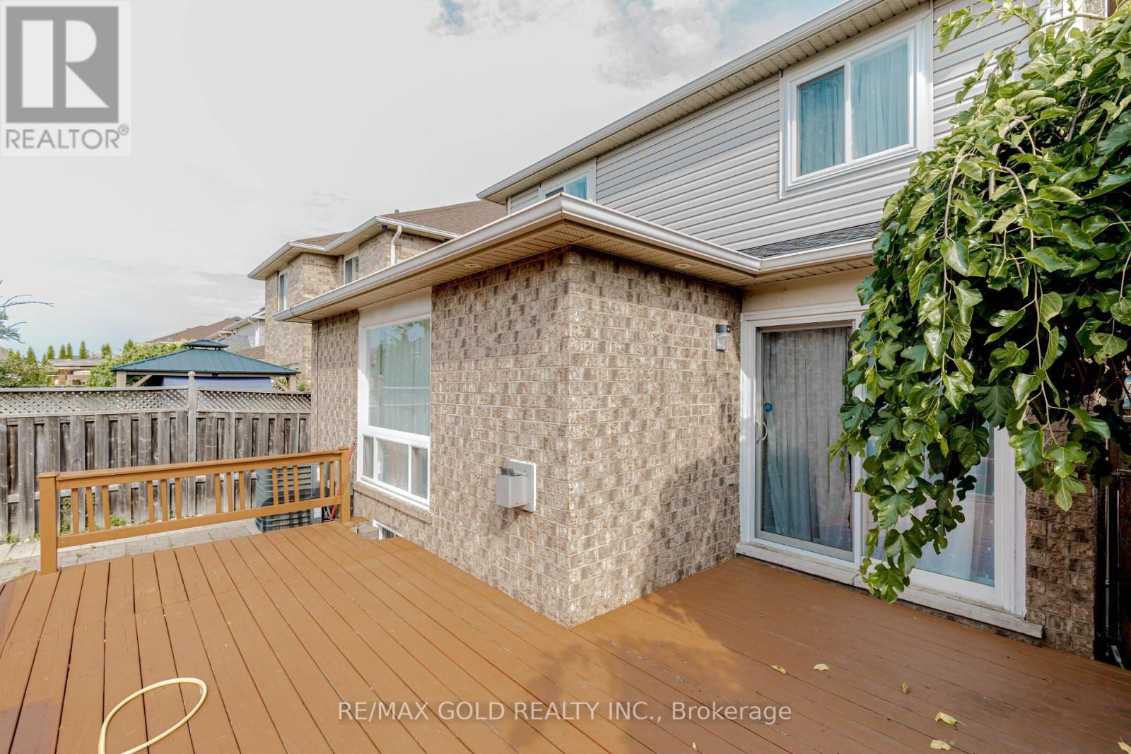 7399 Terragar Boulevard, Mississauga, Ontario  L5N 8G7 - Photo 48 - W12393724