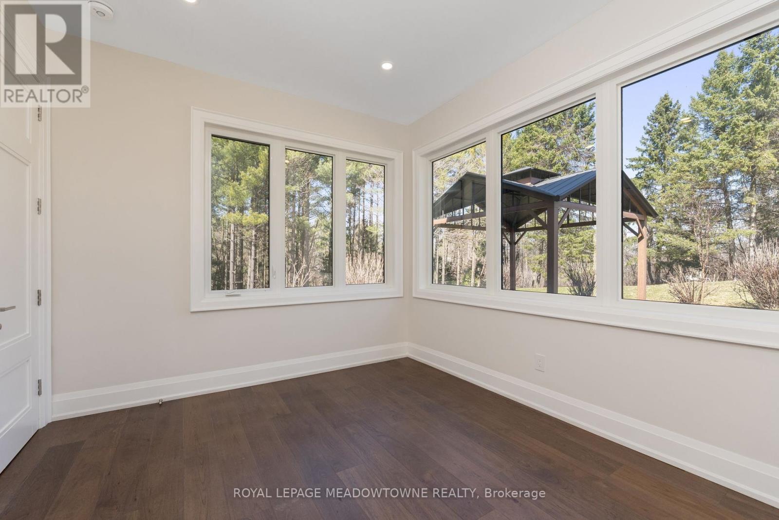 13867 Heritage Road, Caledon, Ontario  L7C 3E9 - Photo 17 - W12393737