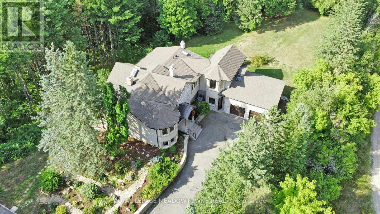 13867 Heritage Road, Caledon, Ontario  L7C 3E9 - Photo 31 - W12393737