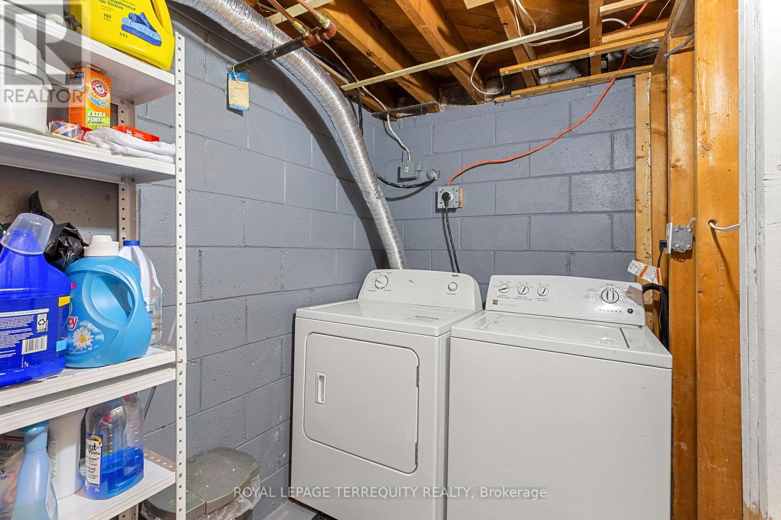 353 Kingsleigh Court, Milton (Om Old Milton), Ontario  L9T 1X6 - Photo 32 - W12393760