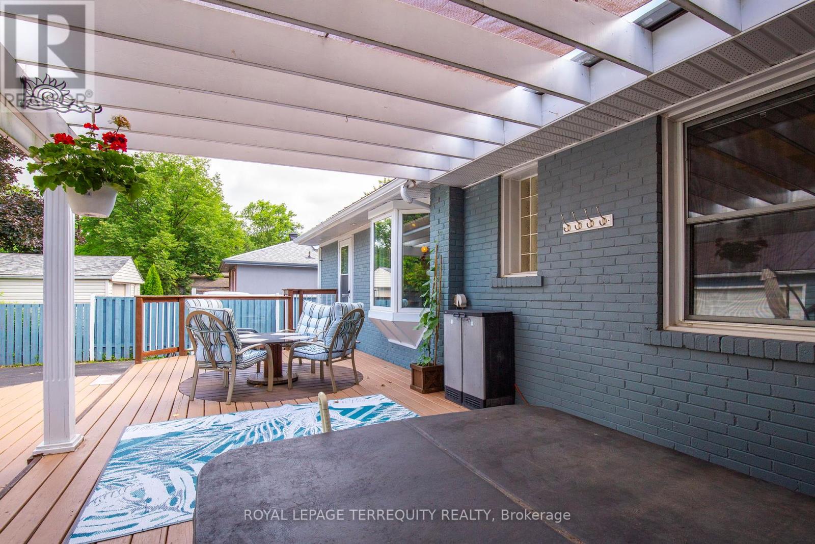 353 Kingsleigh Court, Milton (Om Old Milton), Ontario  L9T 1X6 - Photo 45 - W12393760