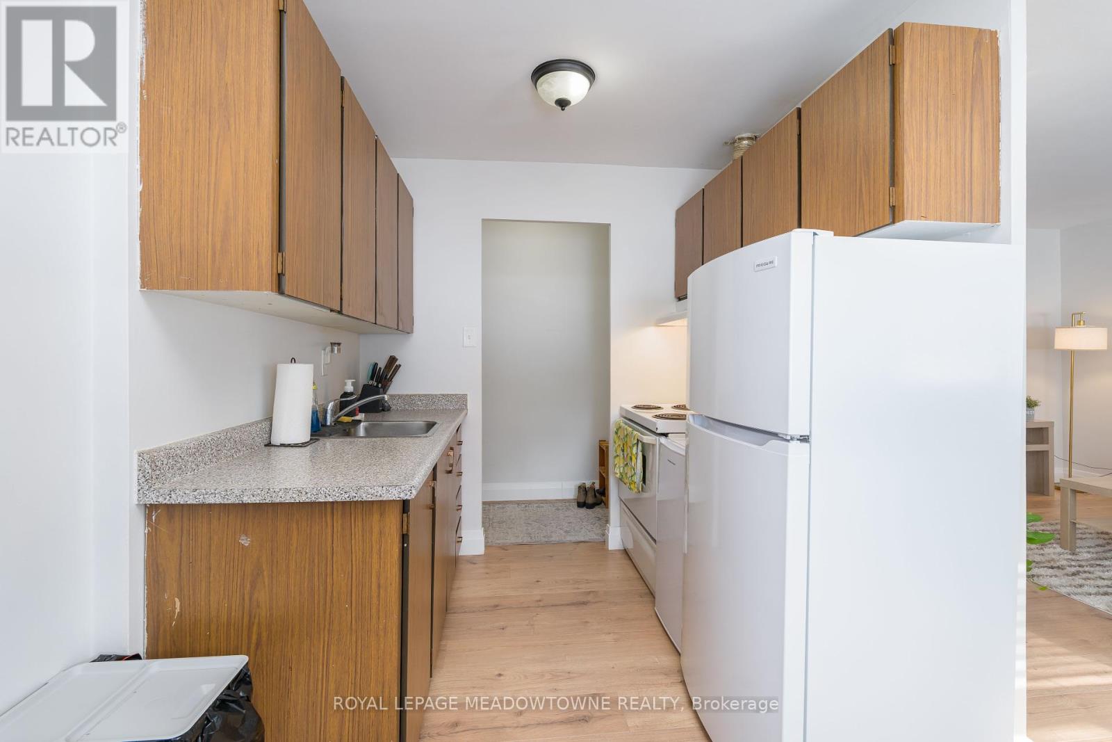 2a - 8 Cherry Street, Halton Hills, Ontario  L7G 3J8 - Photo 4 - W12393763