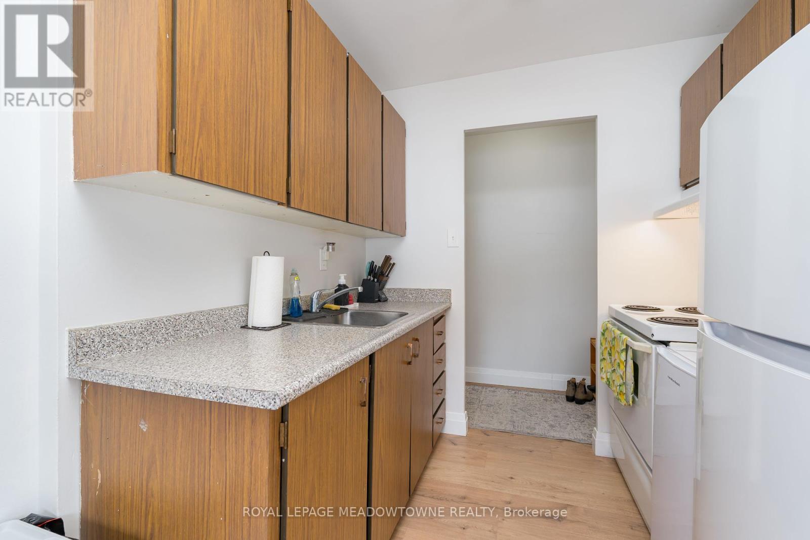 2a - 8 Cherry Street, Halton Hills, Ontario  L7G 3J8 - Photo 5 - W12393763