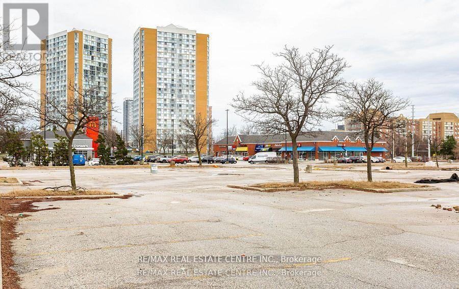 68 - 45 Bristol Road E, Mississauga, Ontario  L4Z 3P5 - Photo 48 - W12393796