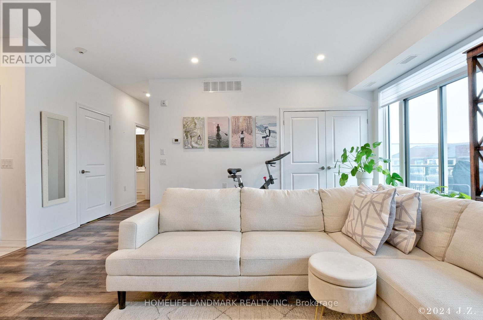 308 - 2370 Khalsa Gate, Oakville, Ontario  L6M 4J2 - Photo 10 - W12393800