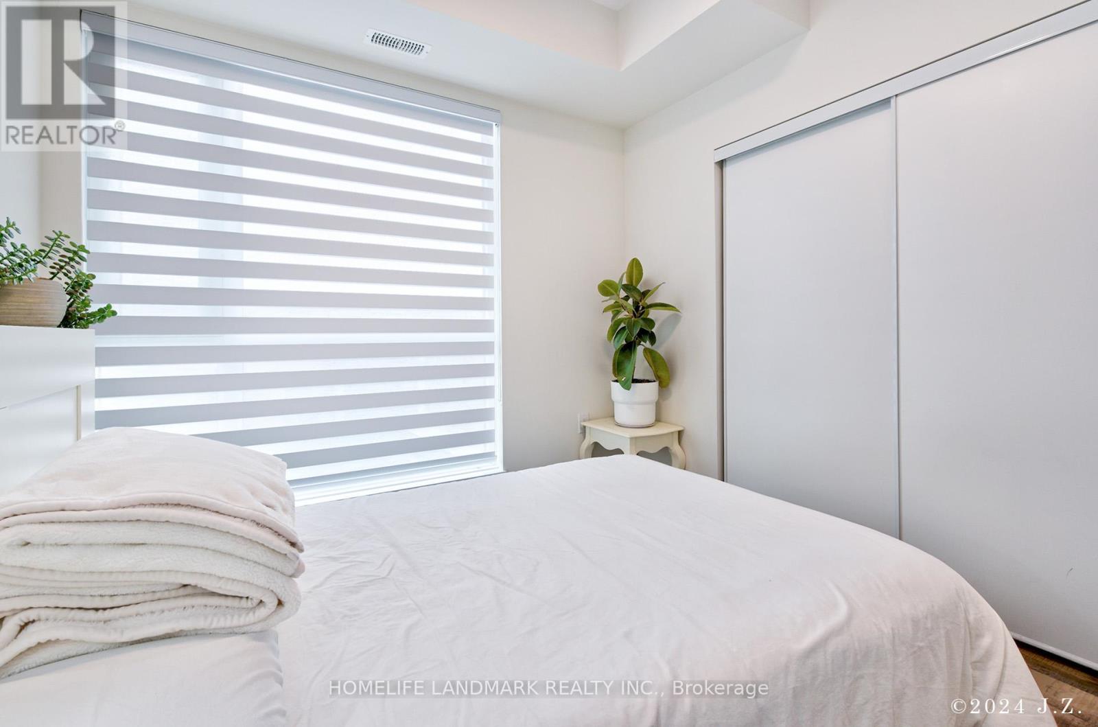 308 - 2370 Khalsa Gate, Oakville, Ontario  L6M 4J2 - Photo 15 - W12393800