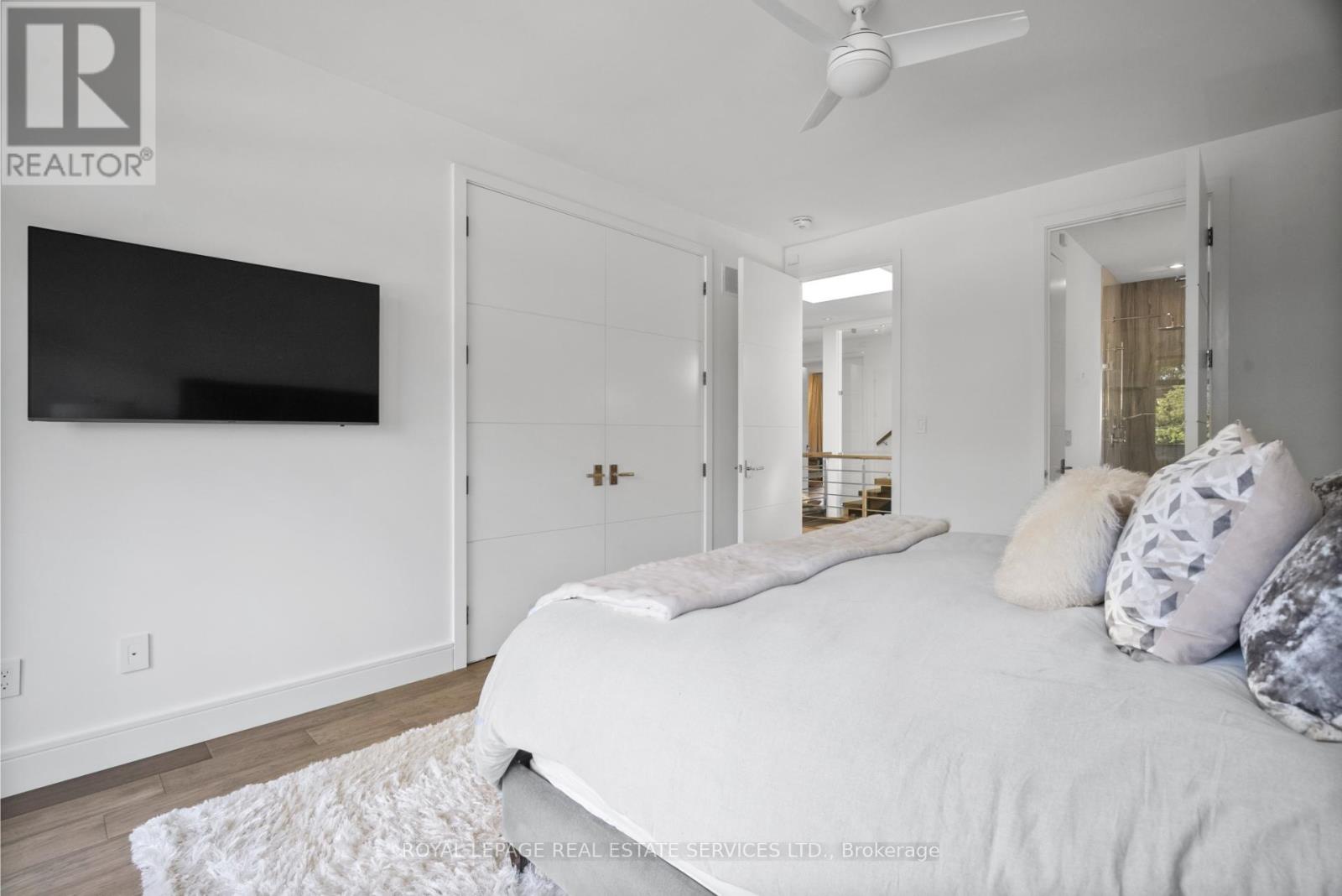 96 Montgomery Road, Toronto, Ontario  M9A 3N5 - Photo 26 - W12393803