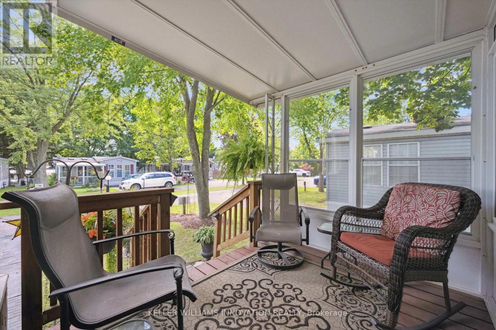 Property at 29 - 580 BEAVER CREEK ROAD image 3