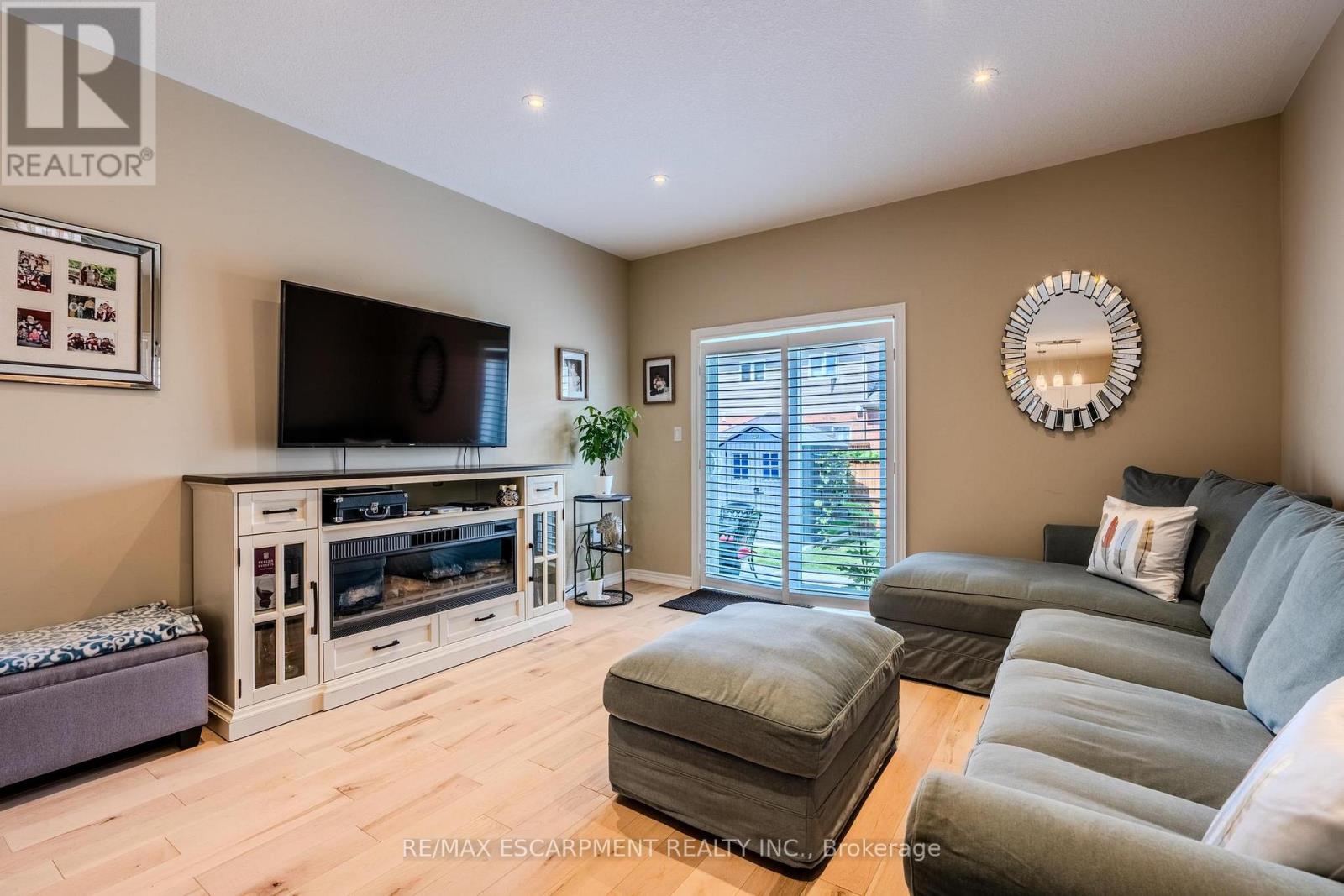 42 Cittadella Boulevard, Hamilton, Ontario  L0R 1P0 - Photo 30 - X12393795