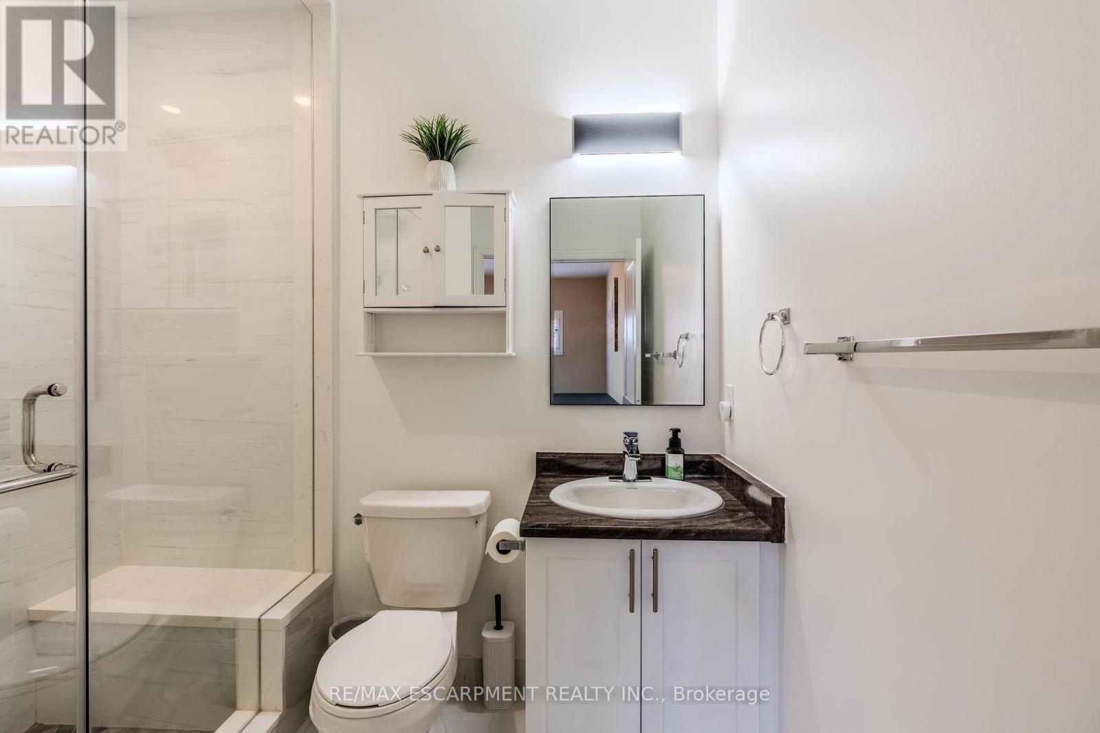 42 Cittadella Boulevard, Hamilton, Ontario  L0R 1P0 - Photo 37 - X12393795