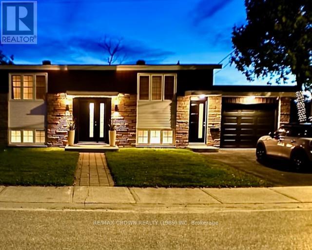 17 A PARK CRESCENT, Kapuskasing, Ontario