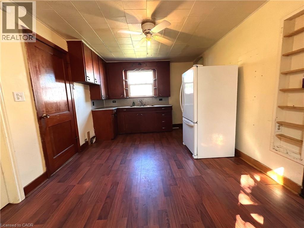 Property at 17 ABLE Avenue image 2