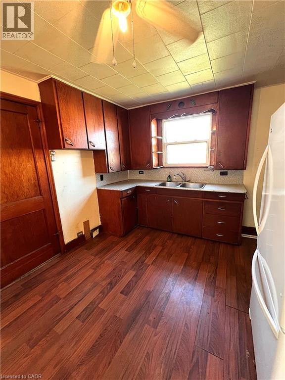 Property at 17 ABLE Avenue image 3