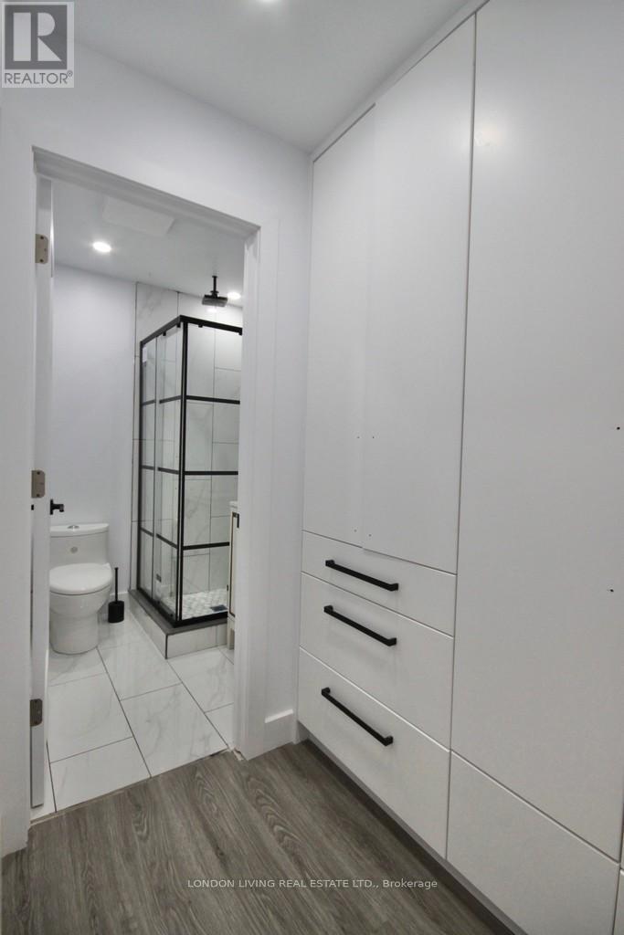890 Viscount Road, London South, Ontario  N6J 2C9 - Photo 20 - X12394026