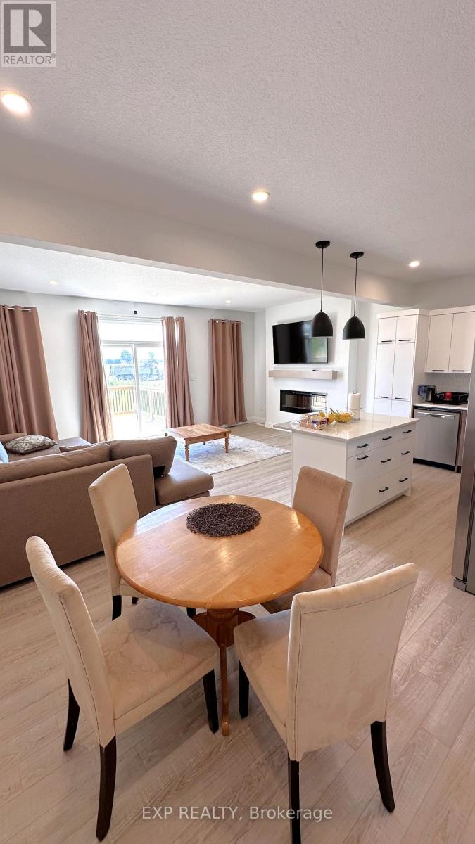 271 Renaissance Drive, St. Thomas, Ontario  N5P 3S6 - Photo 6 - X12394069