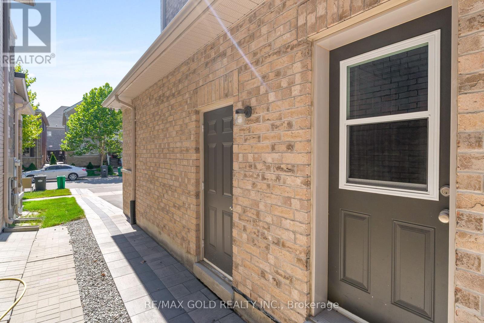 16 Cloverhaven Road, Brampton, Ontario  L6P 4E4 - Photo 25 - W12381238