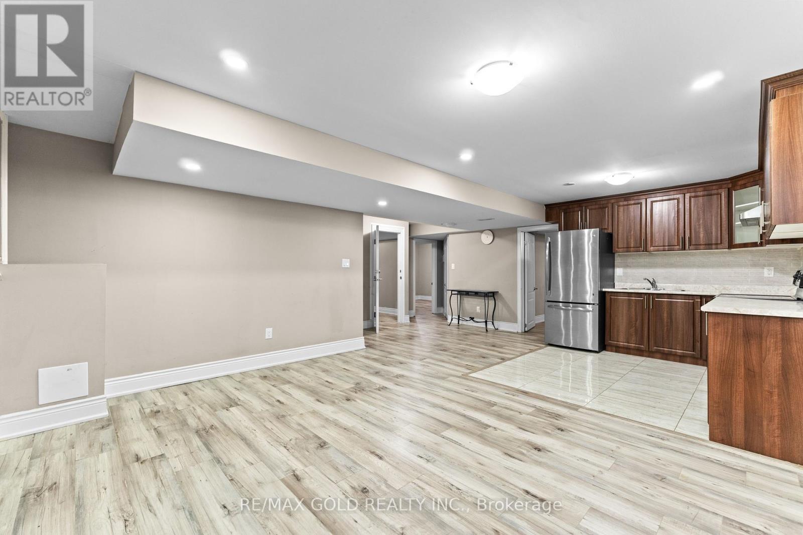 16 Cloverhaven Road, Brampton, Ontario  L6P 4E4 - Photo 27 - W12381238