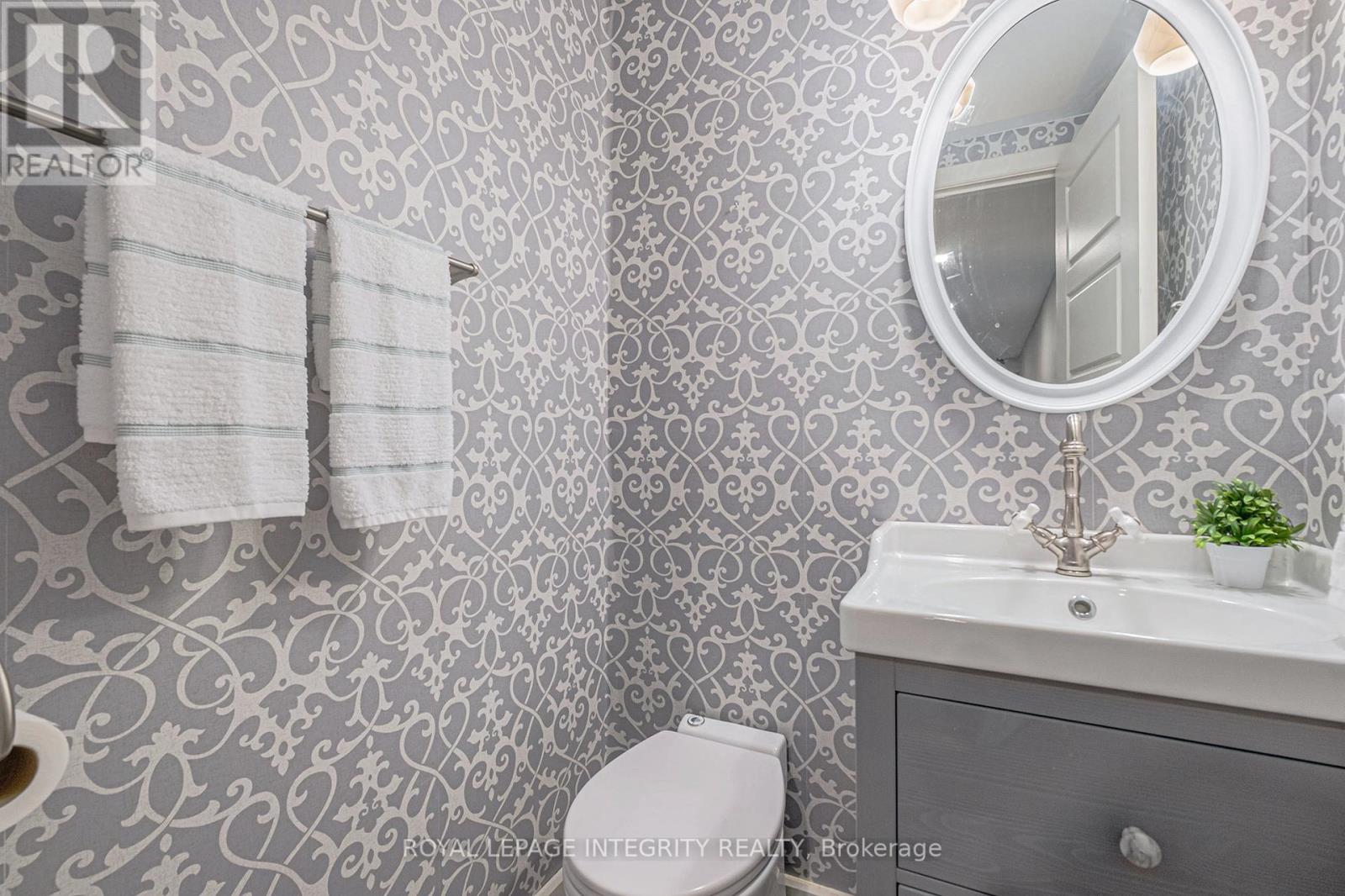 6548 Carp Road, Ottawa, Ontario  K0A 2H0 - Photo 29 - X12394101