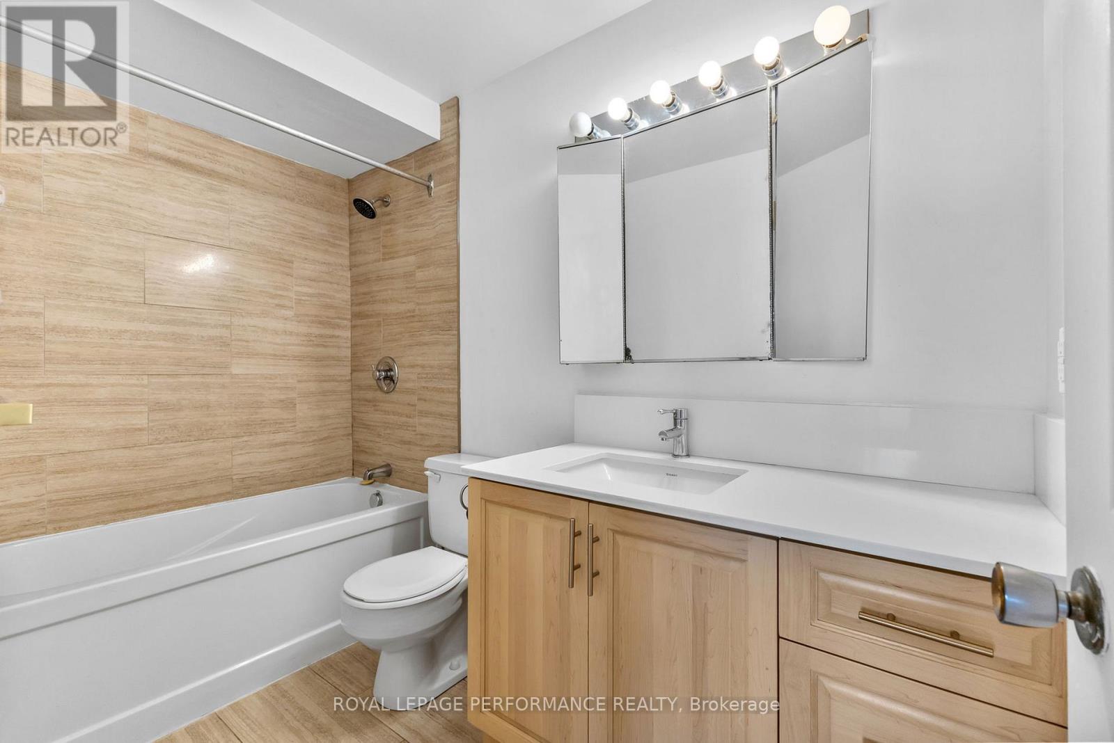 1003 - 1171 Ambleside Drive, Ottawa, Ontario  K2B 8E1 - Photo 17 - X12394132