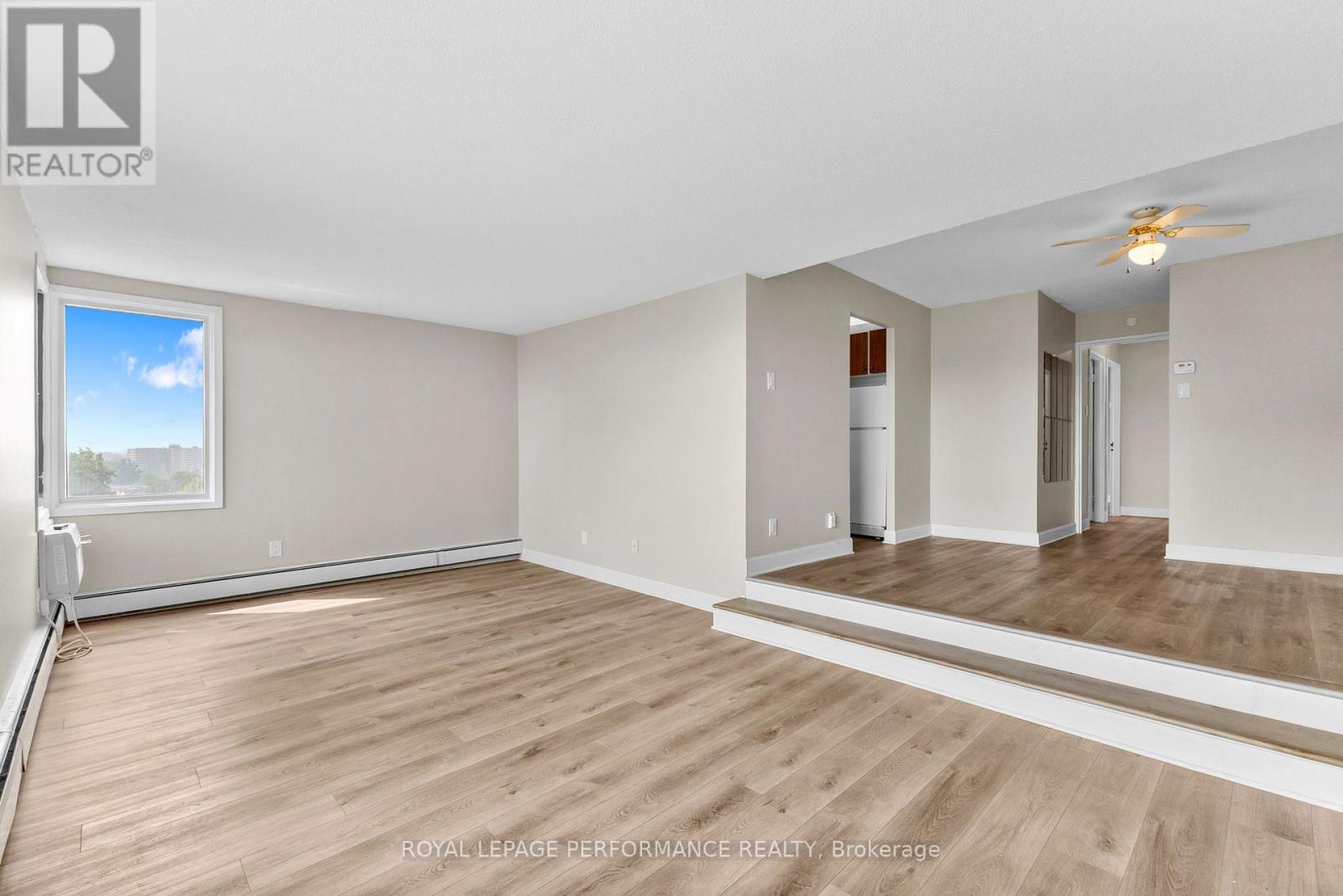 1003 - 1171 Ambleside Drive, Ottawa, Ontario  K2B 8E1 - Photo 7 - X12394132