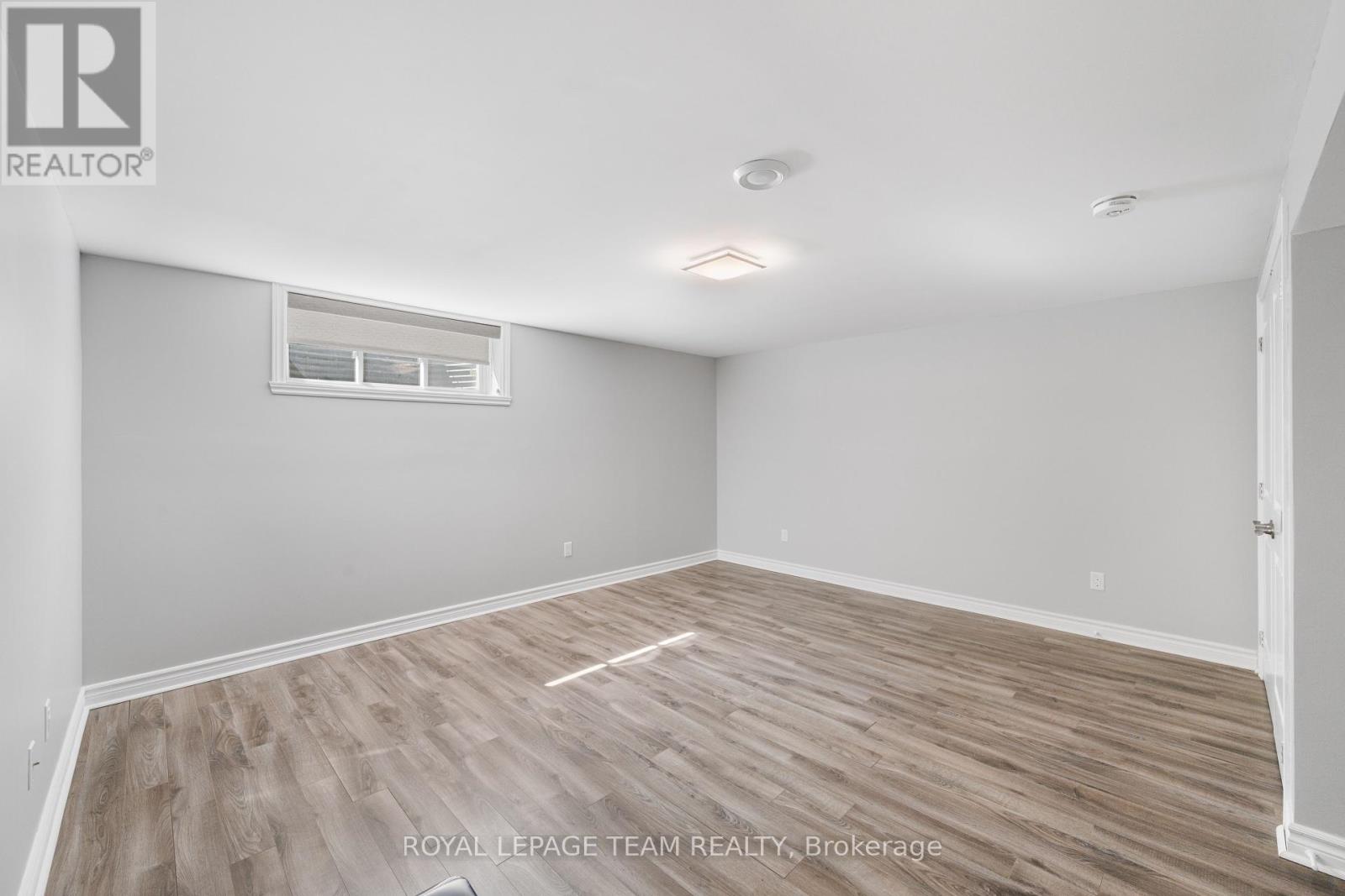 20 Eleanor Drive, South Stormont, Ontario  K0C 1P0 - Photo 37 - X12394133
