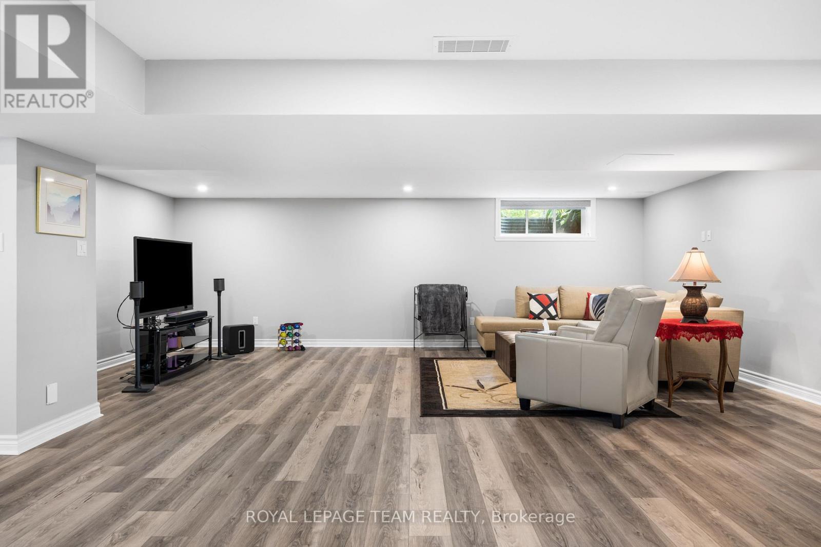 20 Eleanor Drive, South Stormont, Ontario  K0C 1P0 - Photo 41 - X12394133