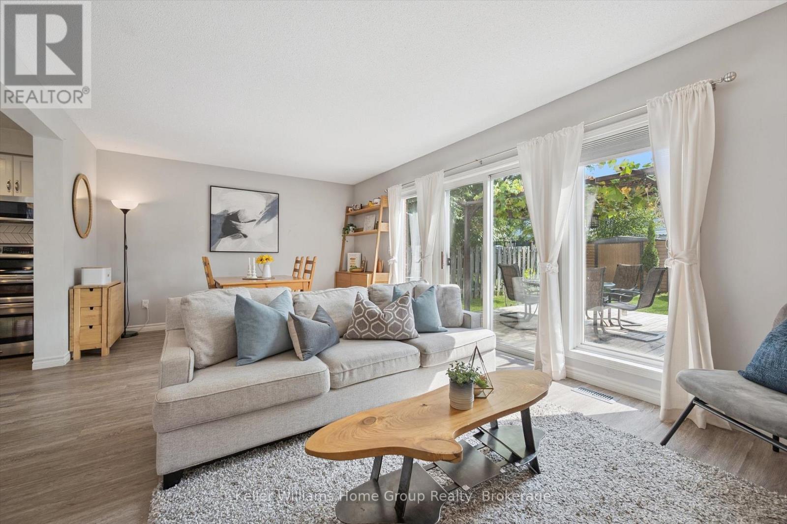 47 Buckthorn Crescent, Guelph, Ontario N1E 7C3 - Photo 10 - X12393971