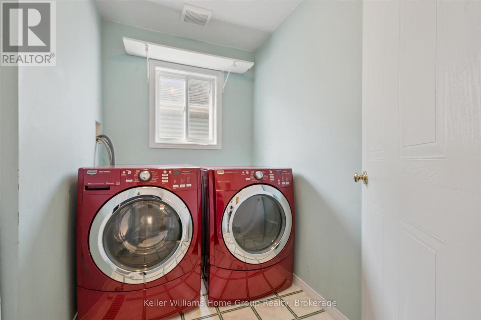 47 Buckthorn Crescent, Guelph, Ontario N1E 7C3 - Photo 26 - X12393971