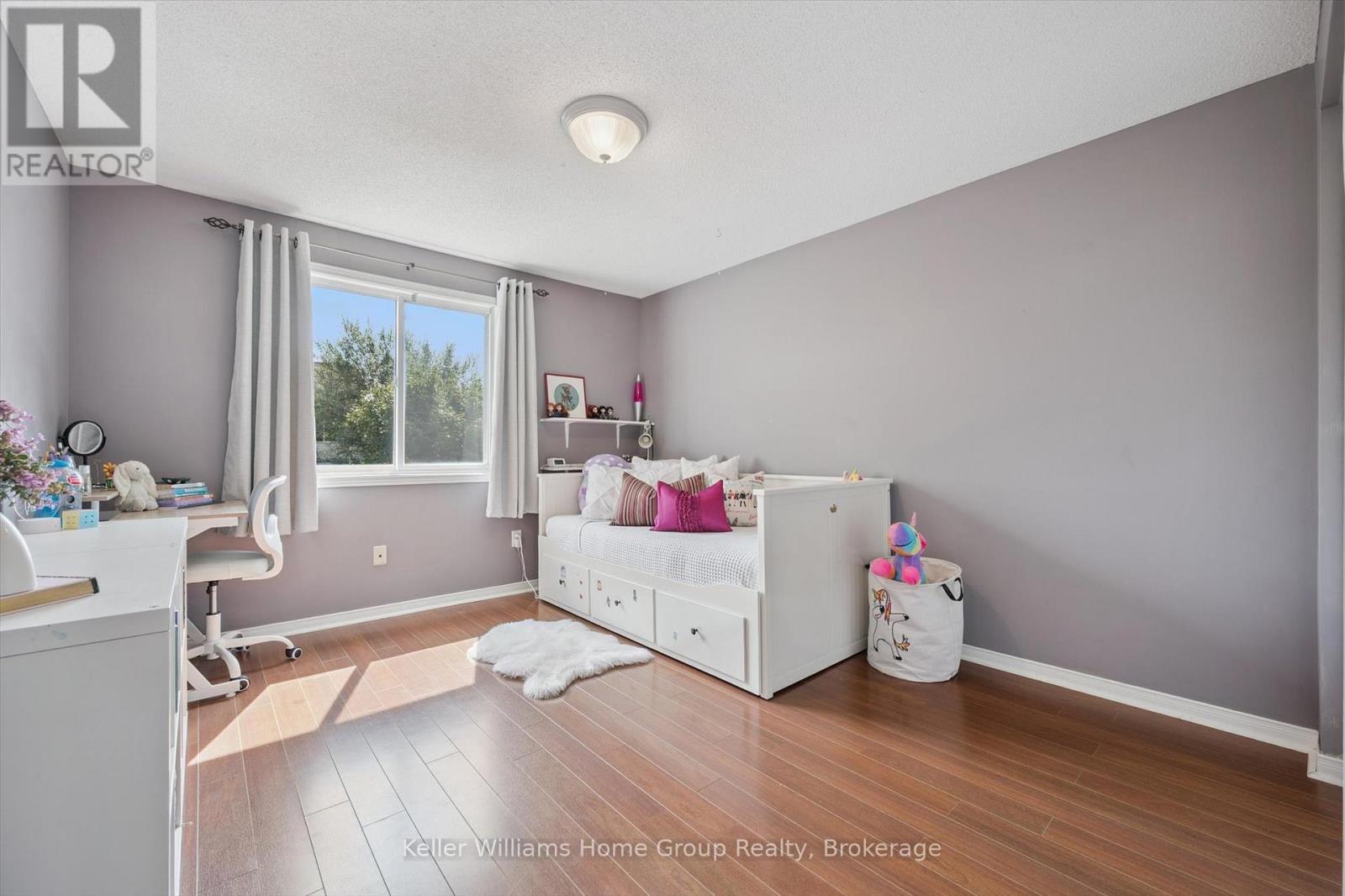 47 Buckthorn Crescent, Guelph, Ontario N1E 7C3 - Photo 27 - X12393971