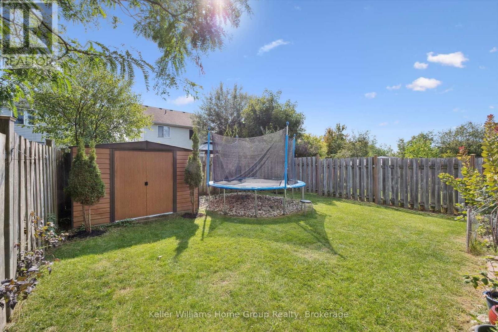 47 Buckthorn Crescent, Guelph, Ontario N1E 7C3 - Photo 36 - X12393971