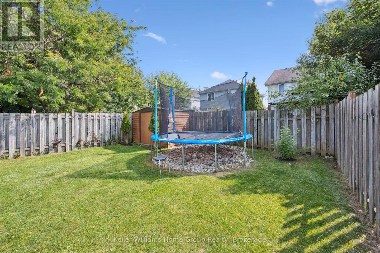 47 Buckthorn Crescent, Guelph, Ontario N1E 7C3 - Photo 37 - X12393971