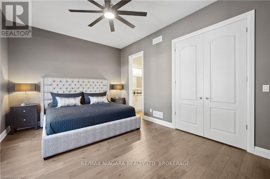 34 Angels Drive, Niagara-On-The-Lake, Ontario  L0S 1J1 - Photo 16 - X12393992