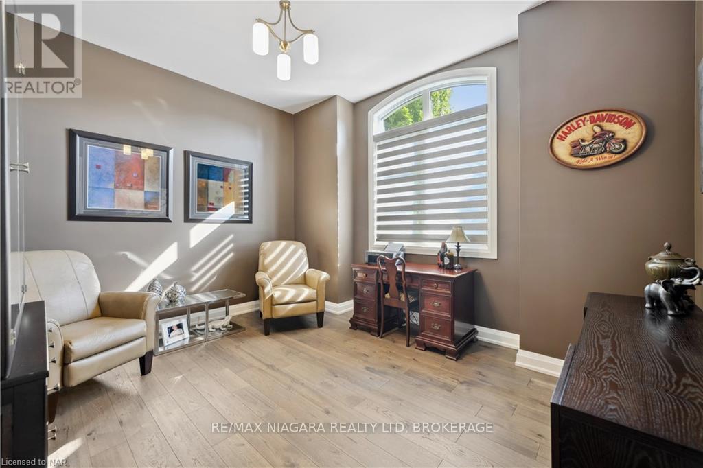 34 Angels Drive, Niagara-On-The-Lake, Ontario  L0S 1J1 - Photo 24 - X12393992