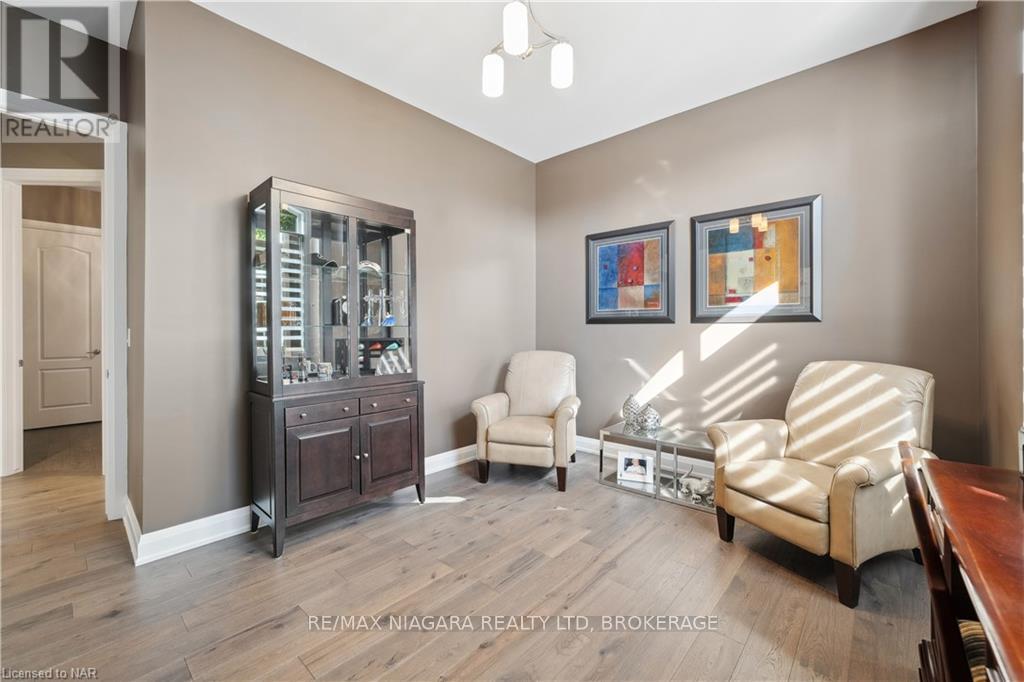 34 Angels Drive, Niagara-On-The-Lake, Ontario  L0S 1J1 - Photo 25 - X12393992