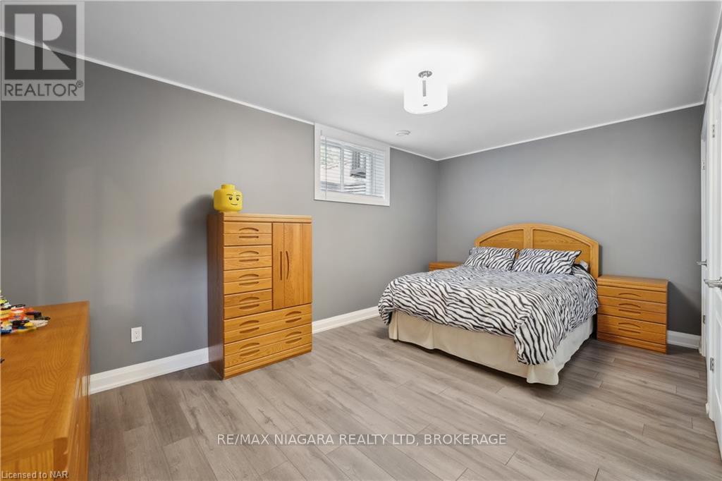 34 Angels Drive, Niagara-On-The-Lake, Ontario  L0S 1J1 - Photo 29 - X12393992