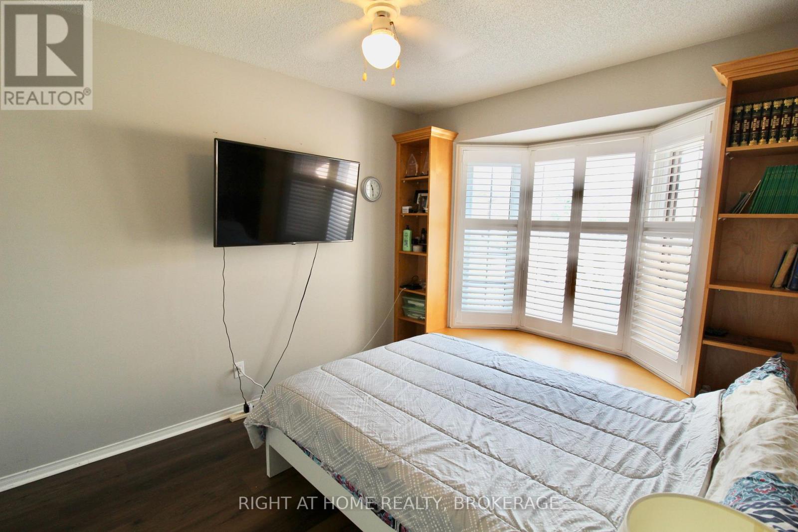 4451 Michael Avenue, Lincoln, Ontario  L0R 1B5 - Photo 11 - X12394036