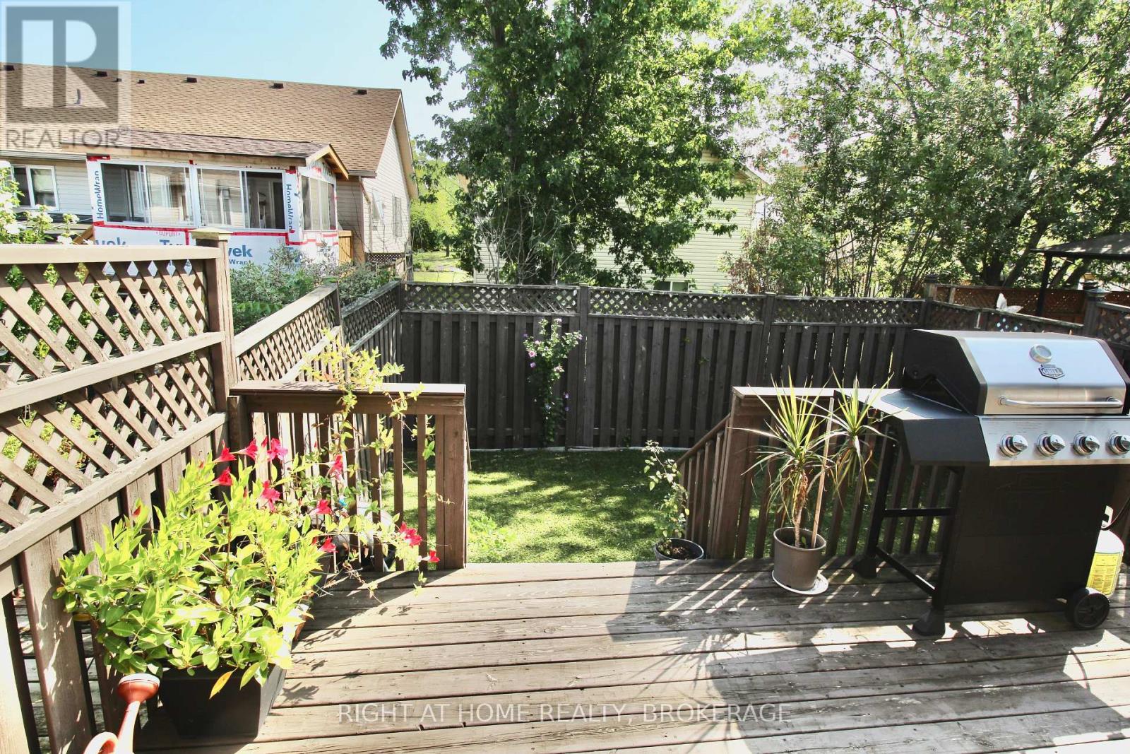 4451 Michael Avenue, Lincoln, Ontario  L0R 1B5 - Photo 14 - X12394036