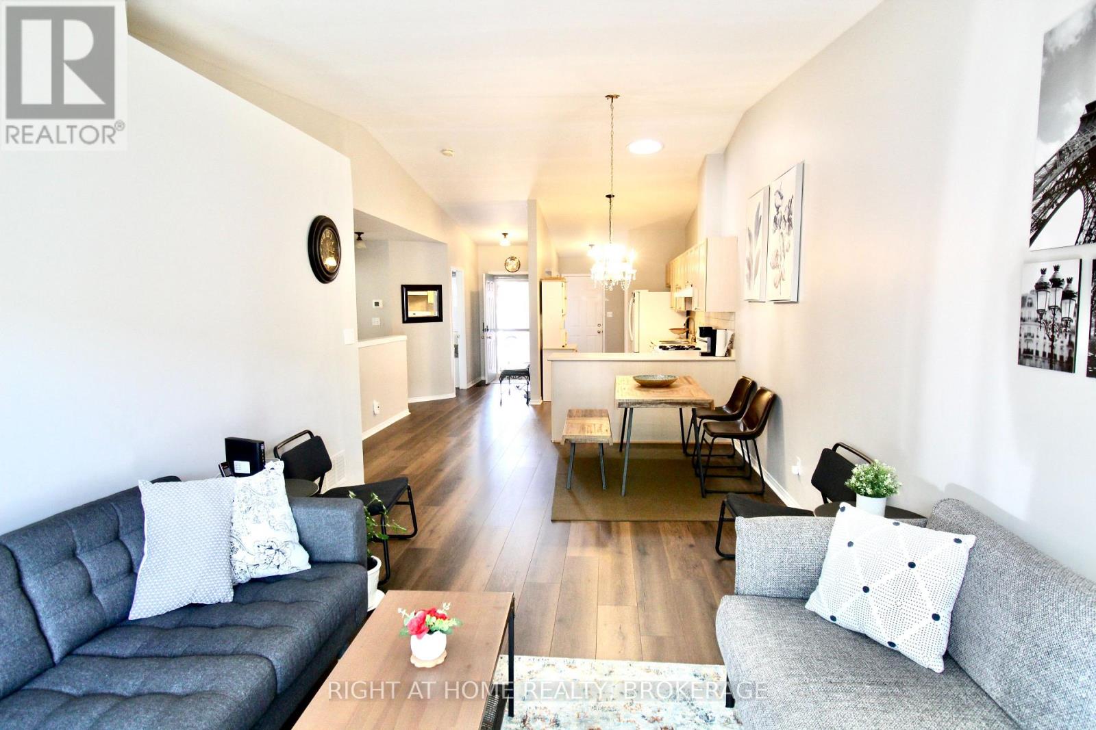 4451 Michael Avenue, Lincoln, Ontario  L0R 1B5 - Photo 4 - X12394036