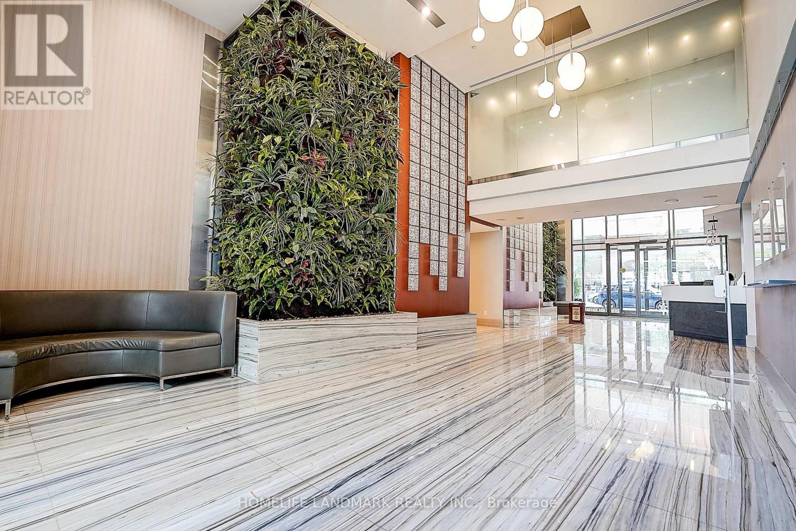 1711 - 111 Elizabeth Street, Toronto (Bay Street Corridor), Ontario  M5G 1P7 - Photo 3 - C12393808